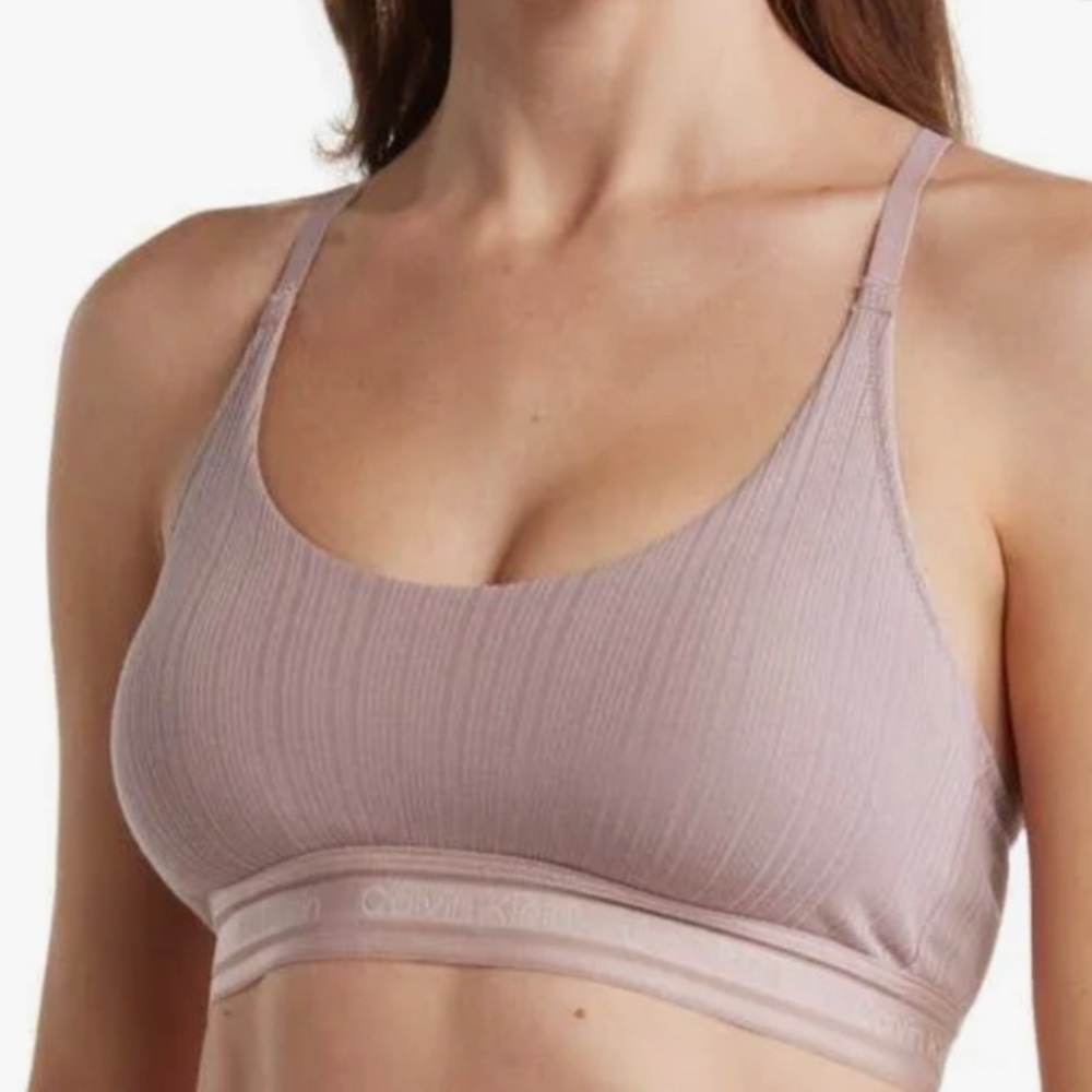 NWT Calvin Klein Refined Rib Lightly Lined Bralette